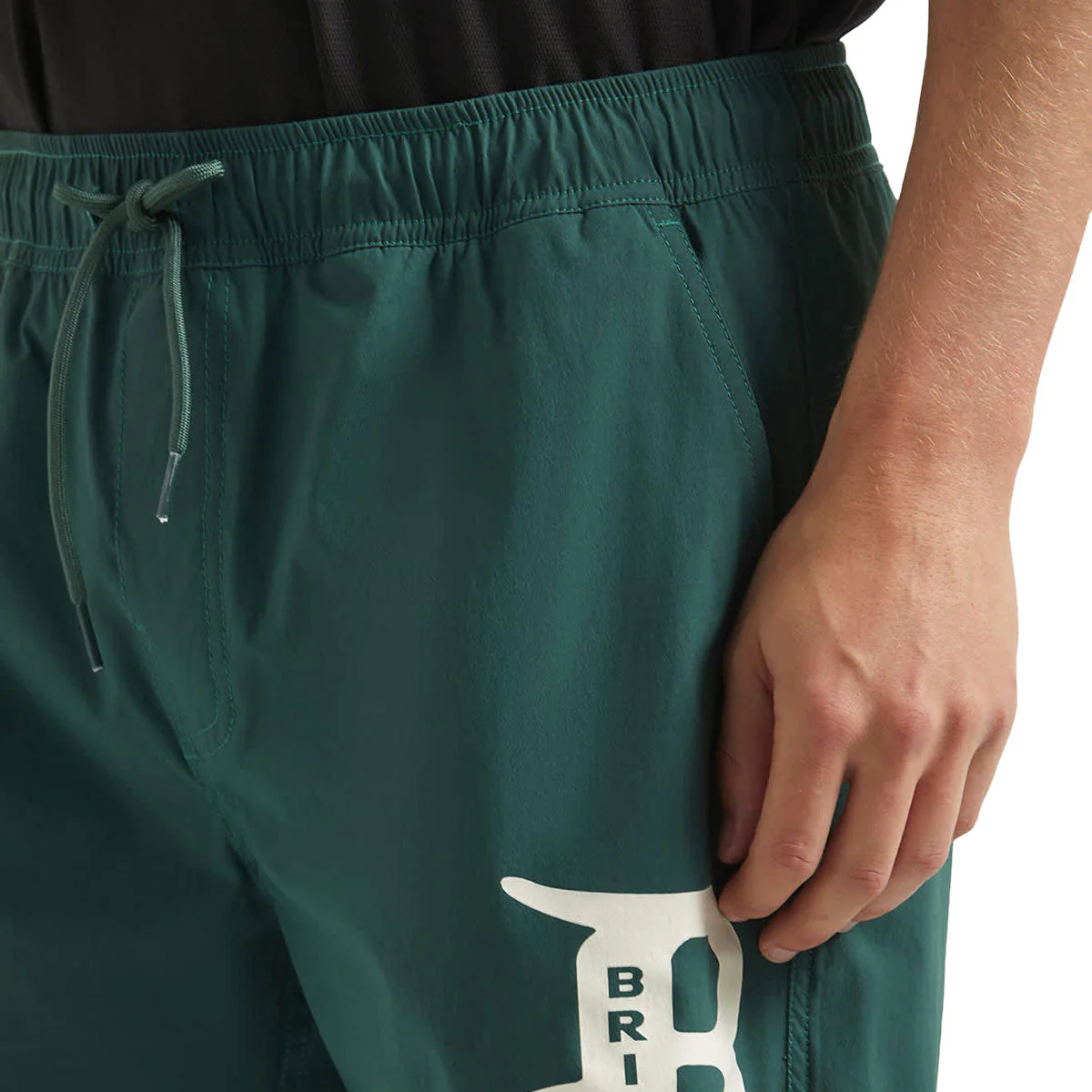 Brixton Everyday Hybrid 7" Shorts - Primal Green - Image 4